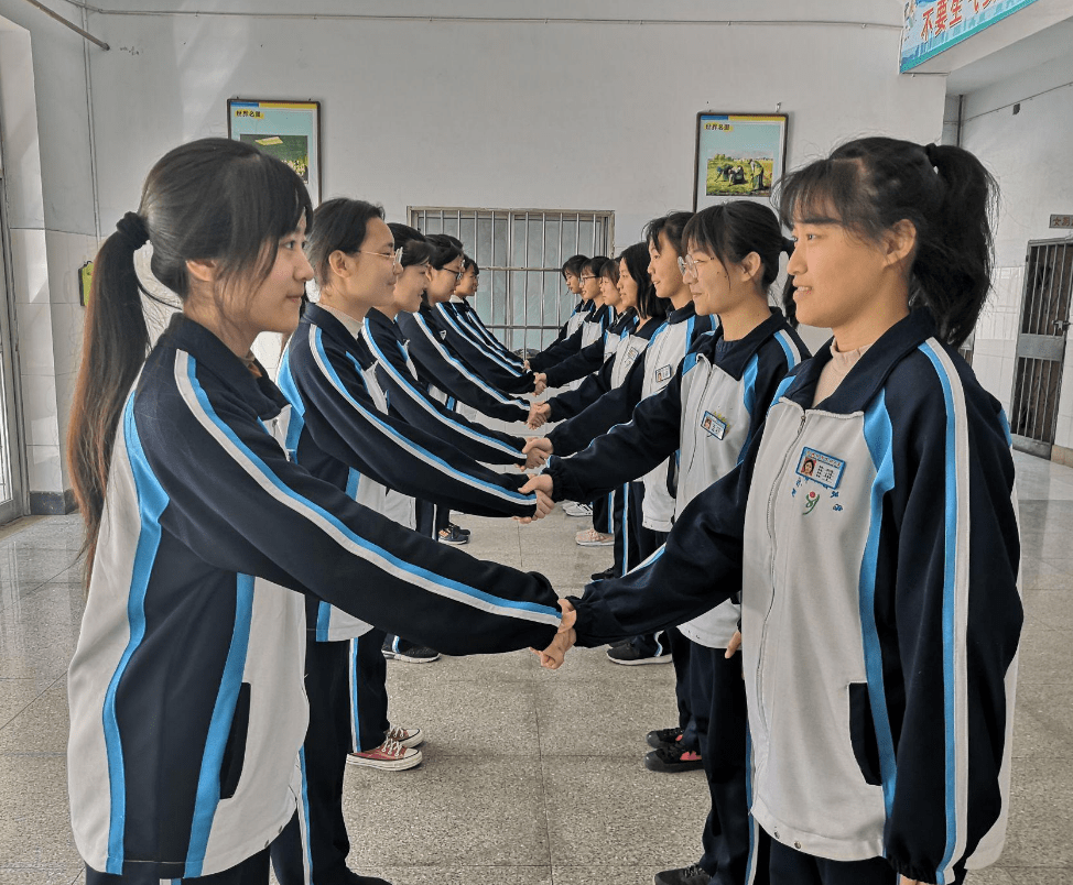 大暴富2组三中三 管家婆1肖1码 全面作答、落实解释 ios版本下载