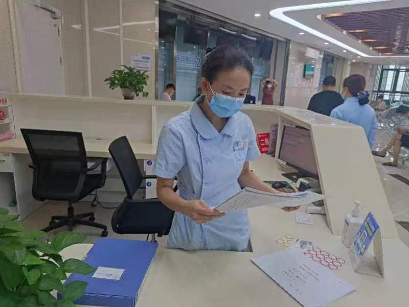 管家婆2025免费资料大全和管家婆一票一码100正确_难道你不想听听;真实触动心灵的故事、非凡解释落实
