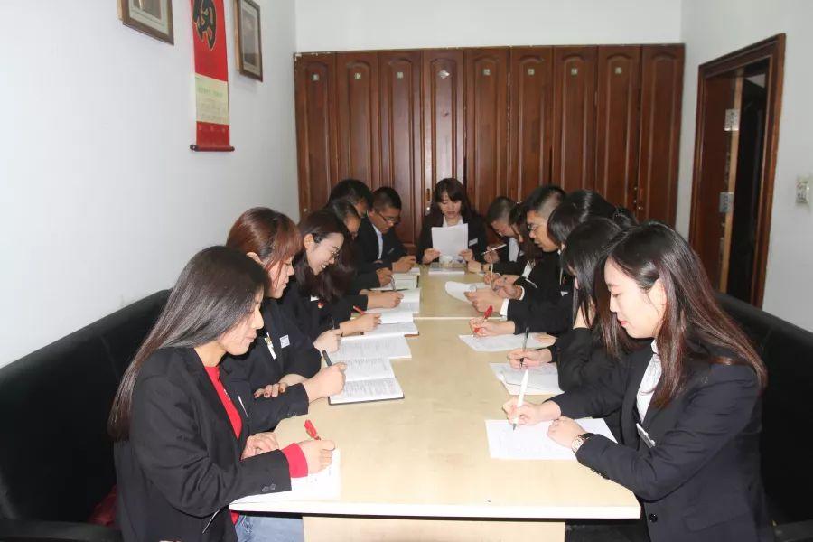 社会保险分险种汇总表及其重要性分析 社会保险分险种汇总表
