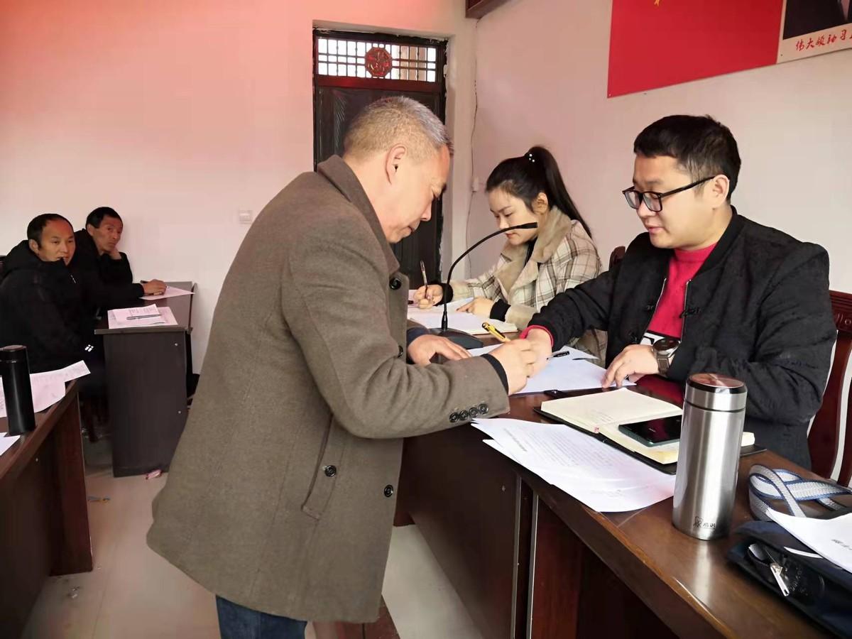 中心学校理财小组分工职责详解 中心学校理财小组分工职责